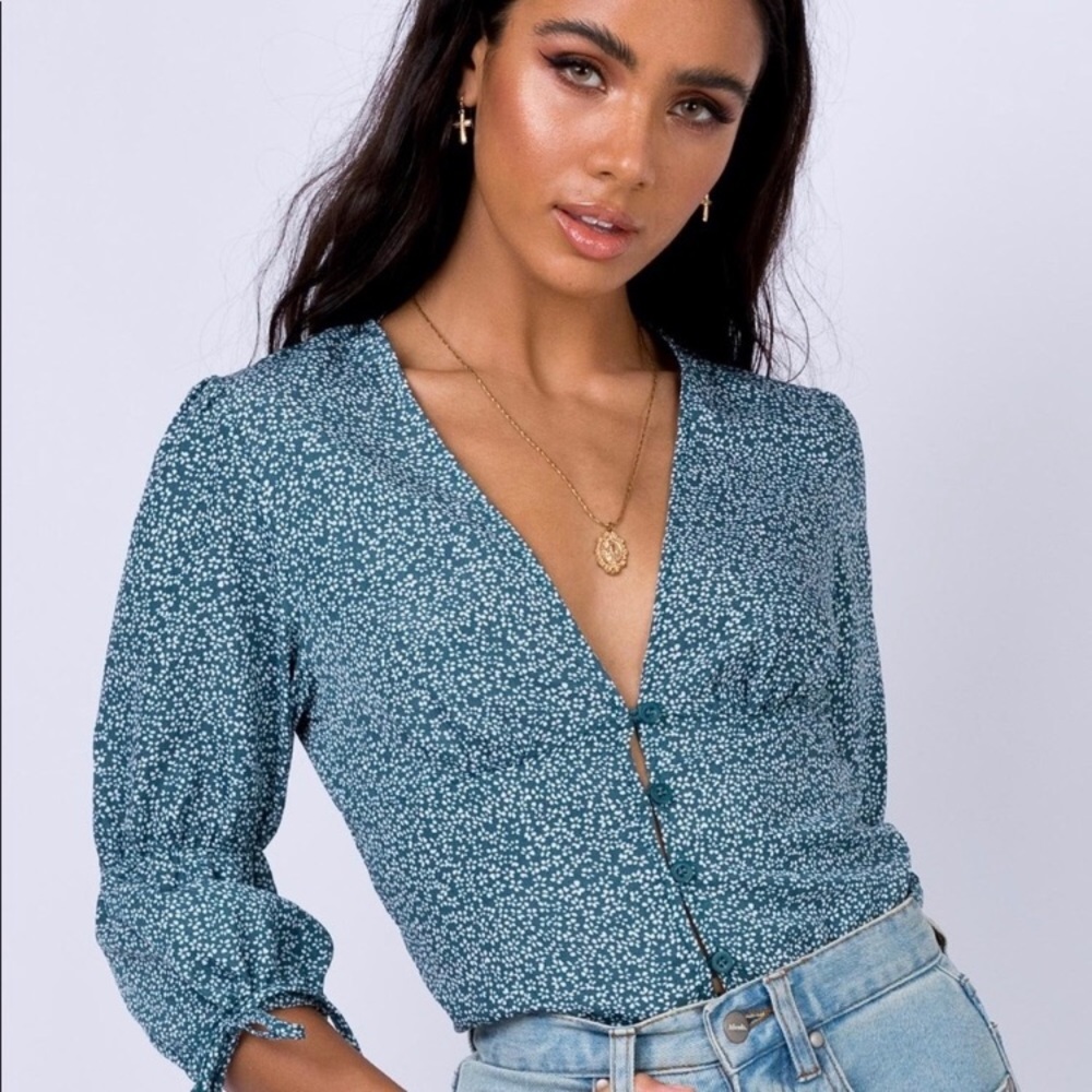 Barely Worn Princess Polly Floral Top